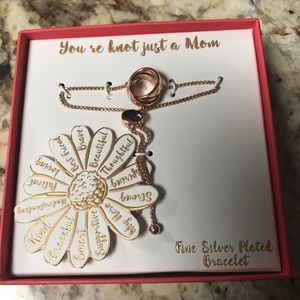 Your knot just a mom bracelet